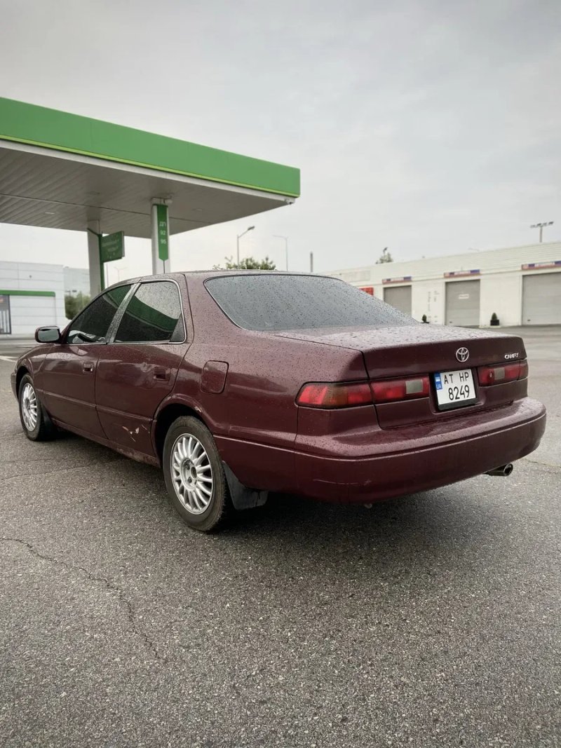 Toyota Camry 2.2 газ/бензин — фото 6