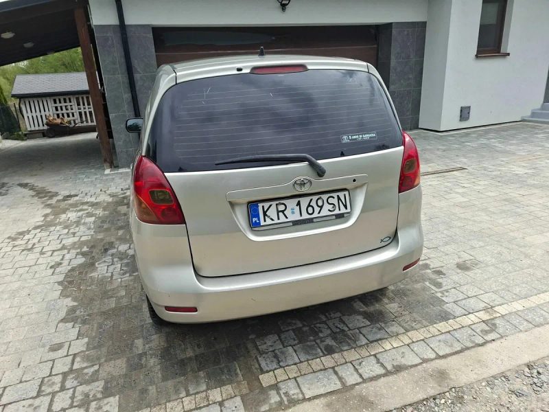 Toyota corolla verso,Klima,134 KM.Авто у Львові,в Начвності,без завдатків!!! — фото 4