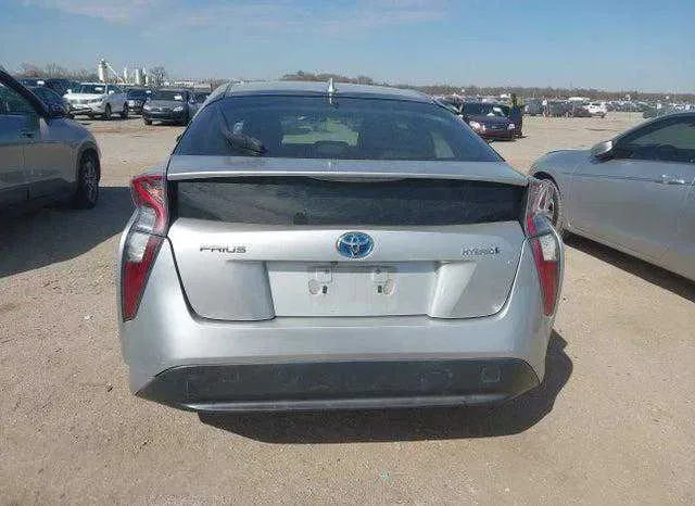 Toyota Prius Two 2017 • Гібрид 1.8 • Автомат • Економний хетчбек — фото 4