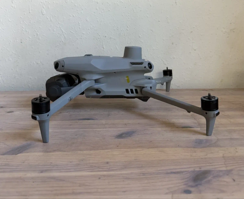 Тушка дрон Dji matrice 4t наліт 7 год. — фото 4