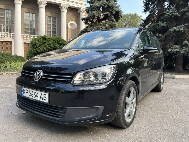 У продажі Volkswagen Turan 2014 року — фото 4