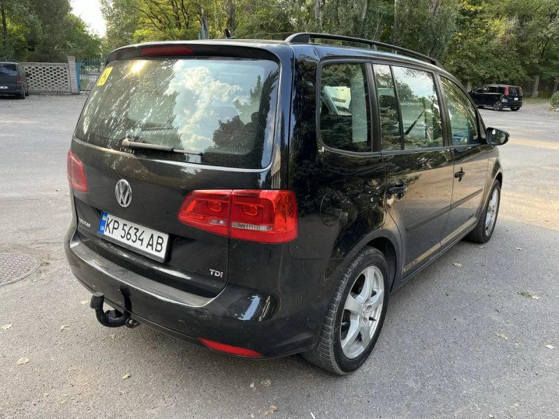 У продажі Volkswagen Turan 2014 року — фото 6