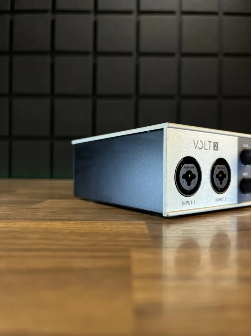 Universal Audio Volt 2 (БЕЗКОШТОВНА Доставка!) — фото 7
