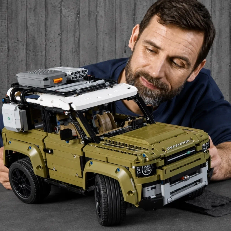 ‼️В КОРОБЦІ‼️ Конструктор Techinc – Land Rover Defender 1/1 з LEGO — фото 5