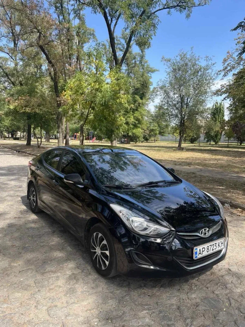 В продаже Hyundai Elantra 2013 — фото 5