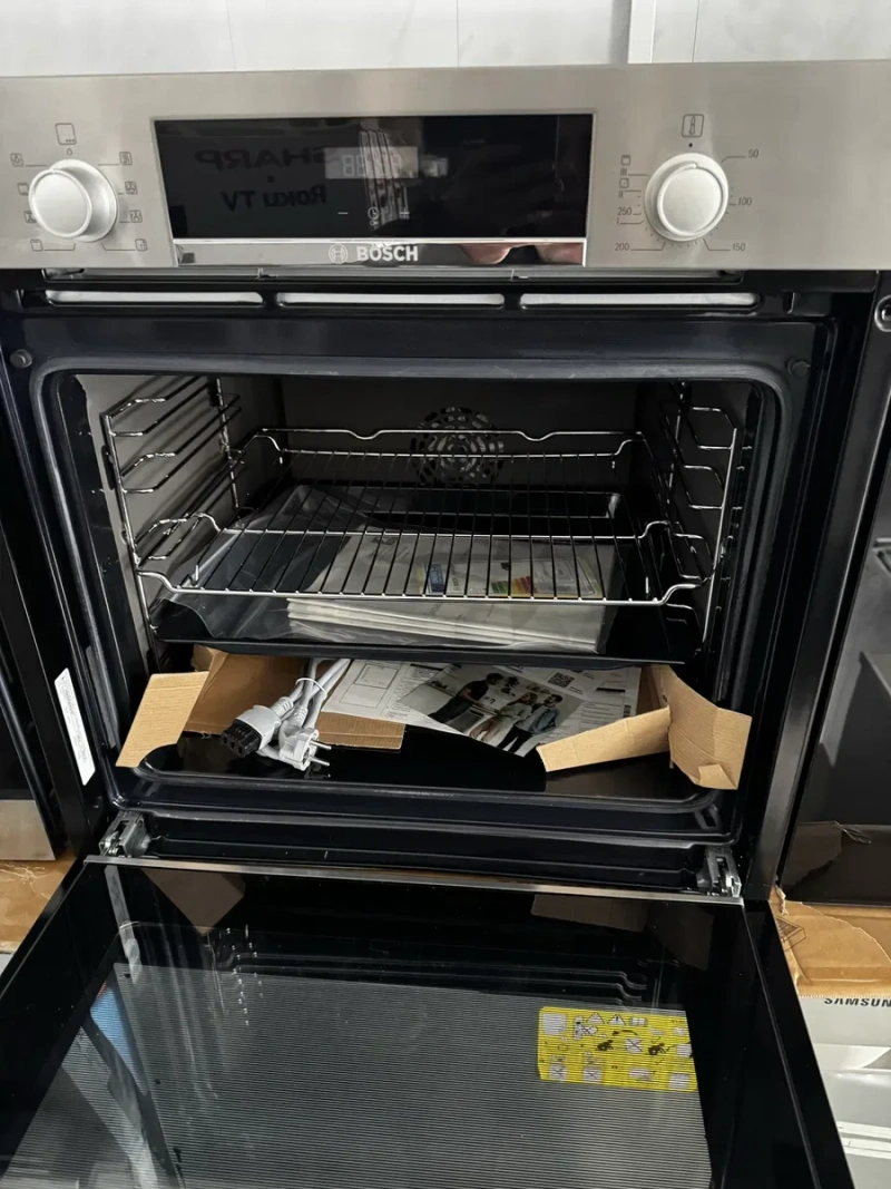 Вбудована духовка Bosch HBA534BS3F — фото 8
