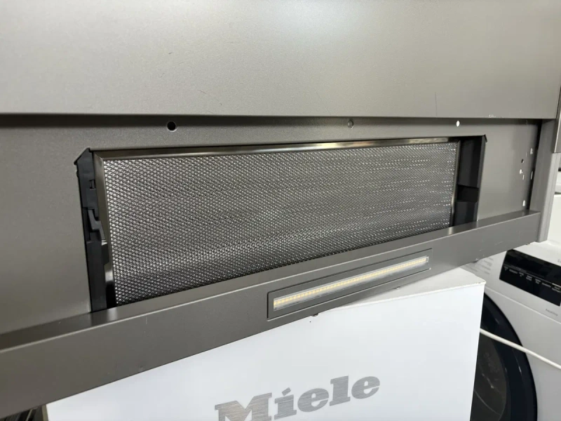 Вбудована витяжка Miele DAS 4920 Conctivity 90 см з Німеччини — фото 6