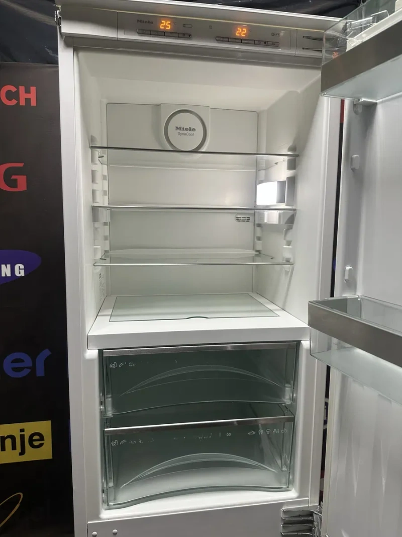 Вбудований холодильник Miele / A++/ No Frost / 262 л /  PerfectFresh /  177 см / SoftClose — фото 3