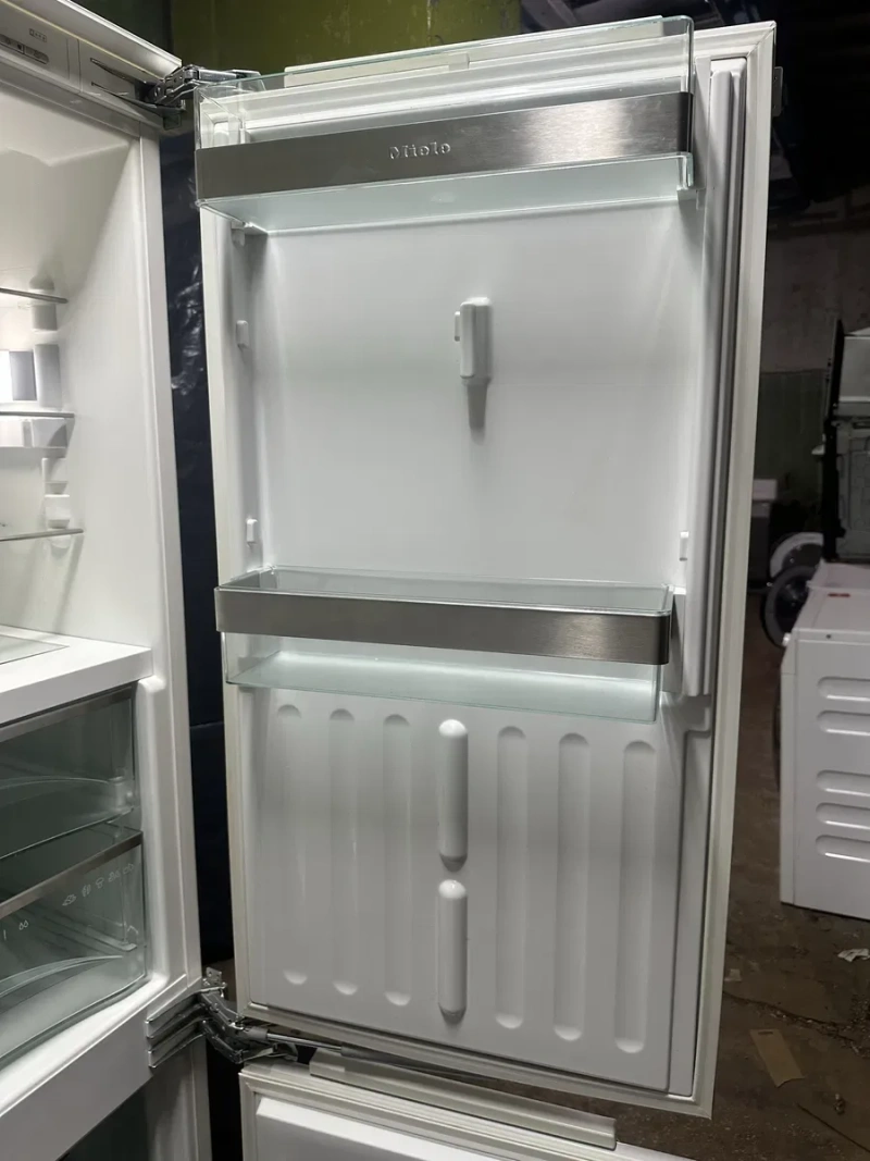 Вбудований холодильник Miele / A++/ No Frost / 262 л /  PerfectFresh /  177 см / SoftClose — фото 6