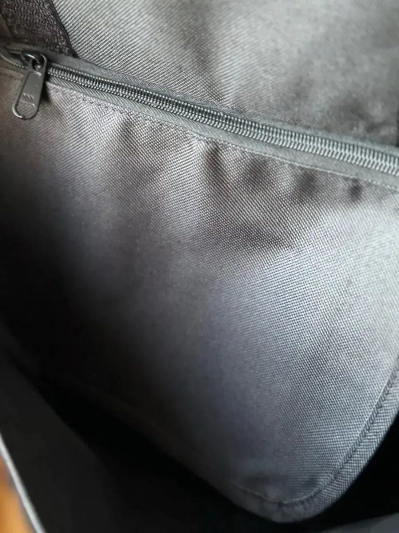 Велика сумка через плече Carhartt Delta Shoulder Pouch, чорна. — фото 6