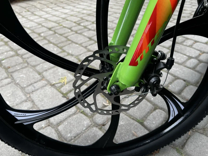 Велосипед Titan Magic 24” магнієва рама Shimano дискові гальма — фото 8