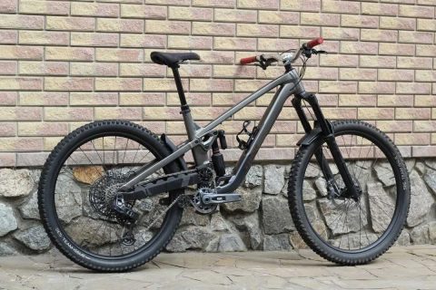 Велосипед TREK Slash 9 GX AXS T-Type Gen 6 2024, L