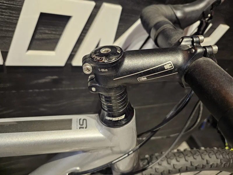 Велосипед циклокрос Cannondale CAADX 105 2018.Як гравійний, спортивний, гібридний велосипед — фото 6