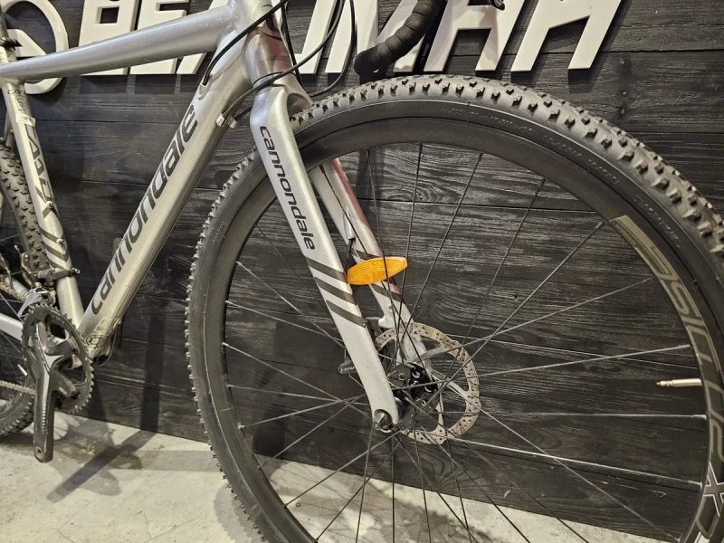 Велосипед циклокрос Cannondale CAADX 105 2018.Як гравійний, спортивний, гібридний велосипед — фото 7