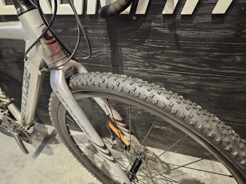 Велосипед циклокрос Cannondale CAADX 105 2018.Як гравійний, спортивний, гібридний велосипед — фото 8