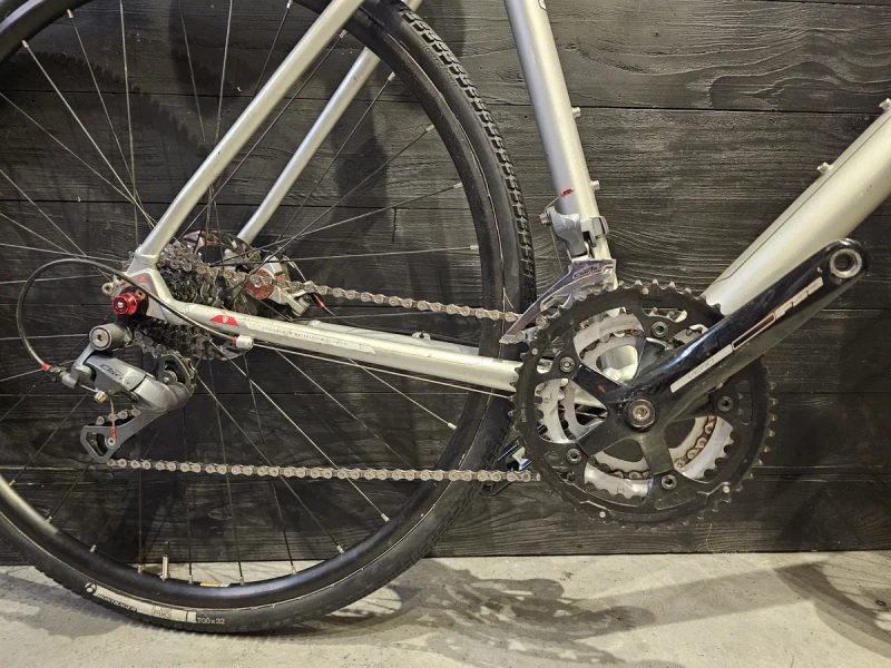 Велосипед циклокрос Trek CrossRip Comp. Як гравійний та гібридний велосипед — фото 3