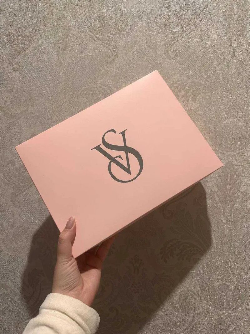 Victoria’s Secret — лосьйон, спрей, міст, скраб, гель —Вікторія Сікрет — фото 8