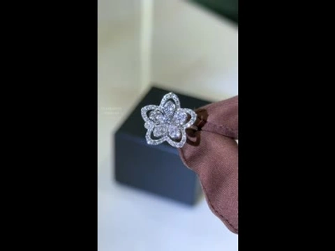 Перстень GRAFF Wild Flower з діамантами 1.06ct