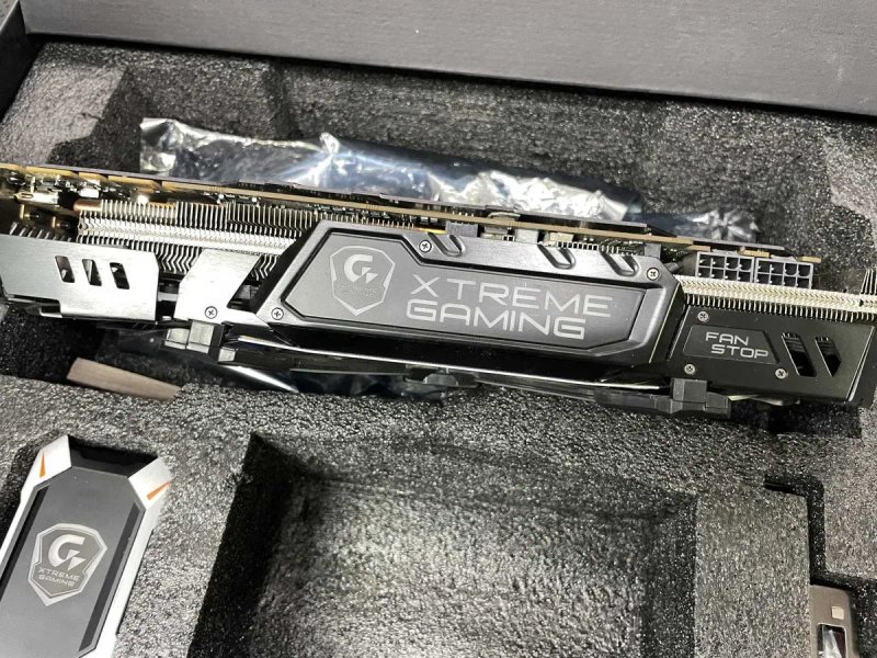 Видеокарта Gigabyte GeForce GTX 1080 Xtreme Gaming 8G Premium Pack — фото 5
