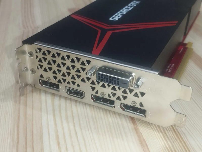 Видеокарта MSI GeForce GTX 1080 8GB GDDR5 (256bit) — фото 3