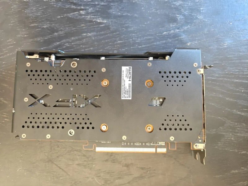 Відеокарта XFX RX 7600 SPEEDSTER SWFT 210 Core Edition 8GB GDDR6 (128bit) (HDMI, 3 x Display port) Магазин CompiC — фото 6