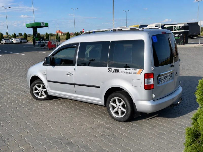 Volkswagen Caddy 1.9 TDI — фото 5