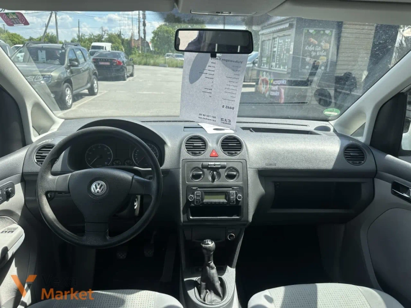 Volkswagen Caddy 2008 Бензин 1.6 л Білий — фото 7