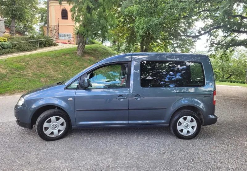 Volkswagen Caddy 2009 бензин 1.6 MPI TOP під ГБО — фото 5
