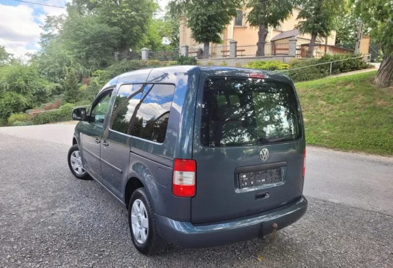 Volkswagen Caddy 2009 бензин 1.6 MPI TOP під ГБО — фото 8