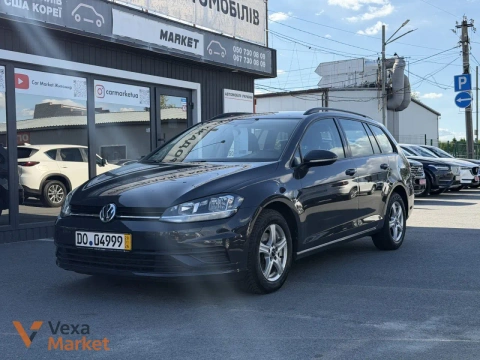 Volkswagen Golf 2017 Дизель 1.6л Сірий
