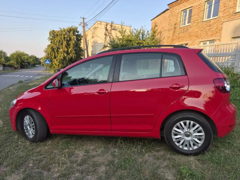 Volkswagen Golf + 6 Фольксваген Гольф плюс 2011 року 1.6 mpi Газ/бензин НЕФАРБОВАНА Гарний стан — фото 3