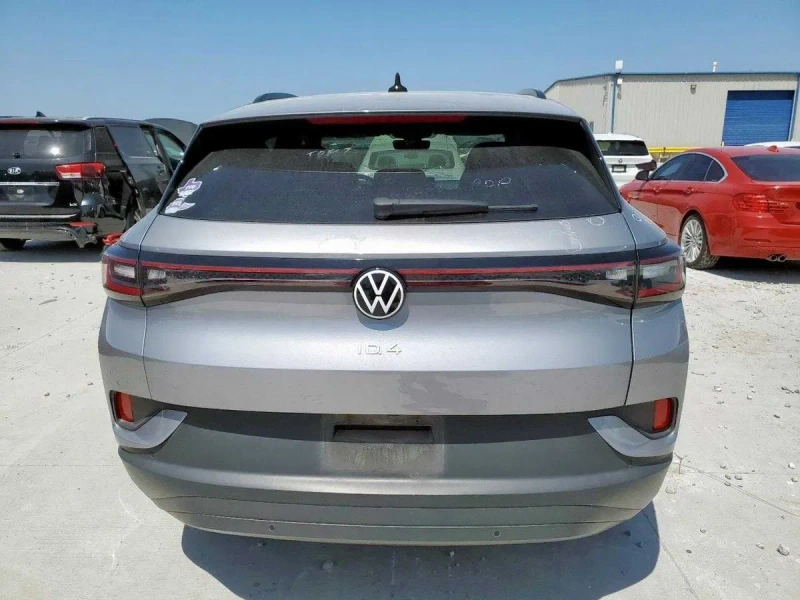 Volkswagen ID.4 PRO 2023 року з США — фото 5