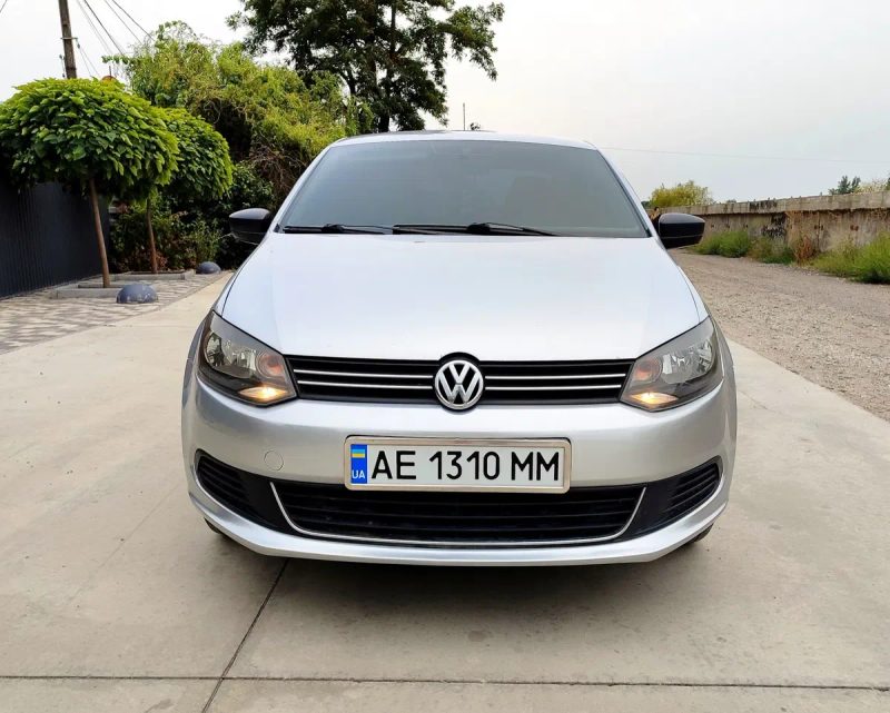 Volkswagen Polo 1.6 Газ/Бензин — фото 8