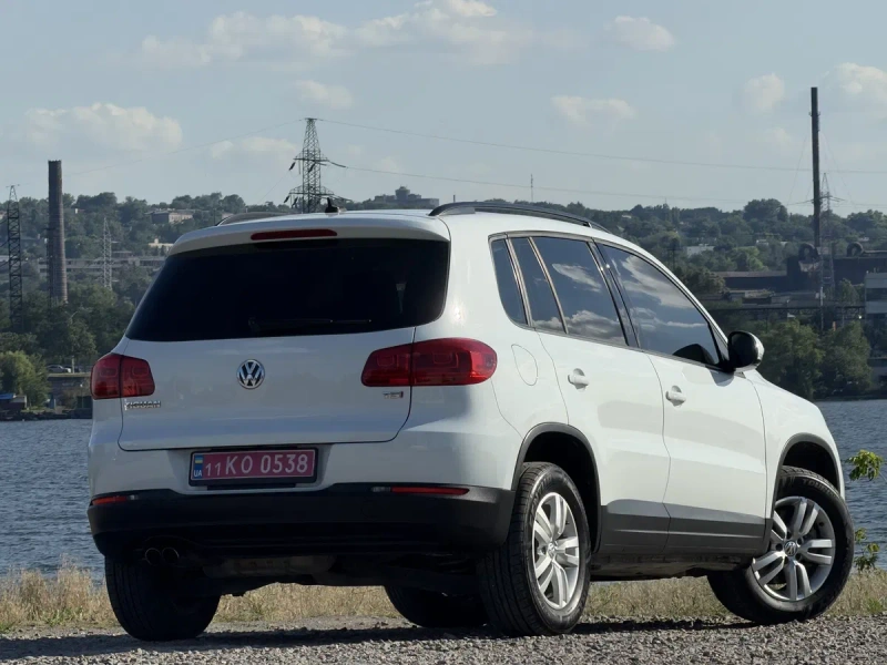 Volkswagen Tiguan 2.0 Avtomat — фото 4