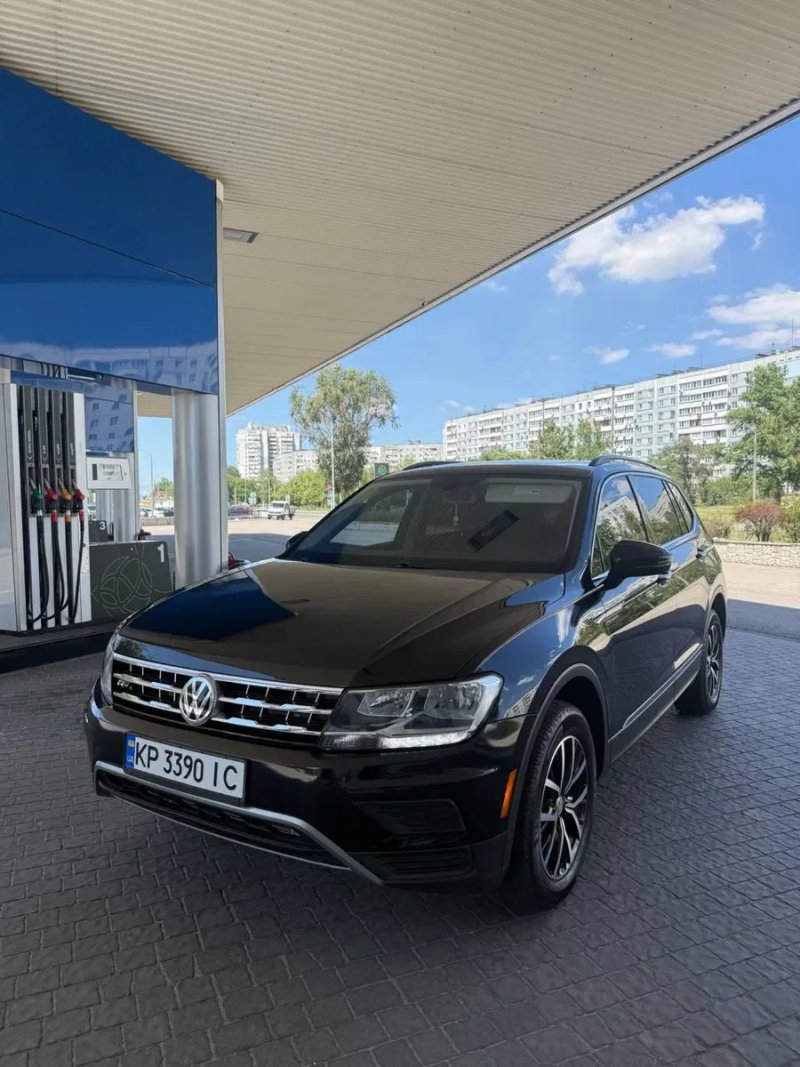 Volkswagen Tiguan 2021 года. — фото 6