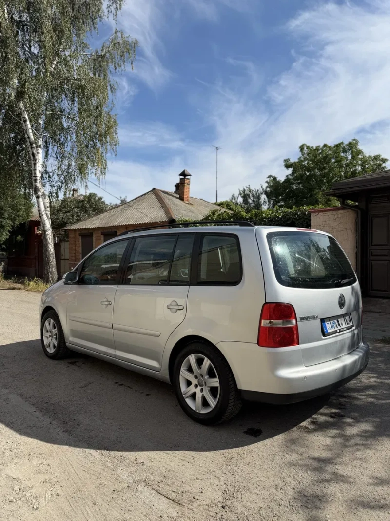 Volkswagen Touran 1.9 tdi — фото 5