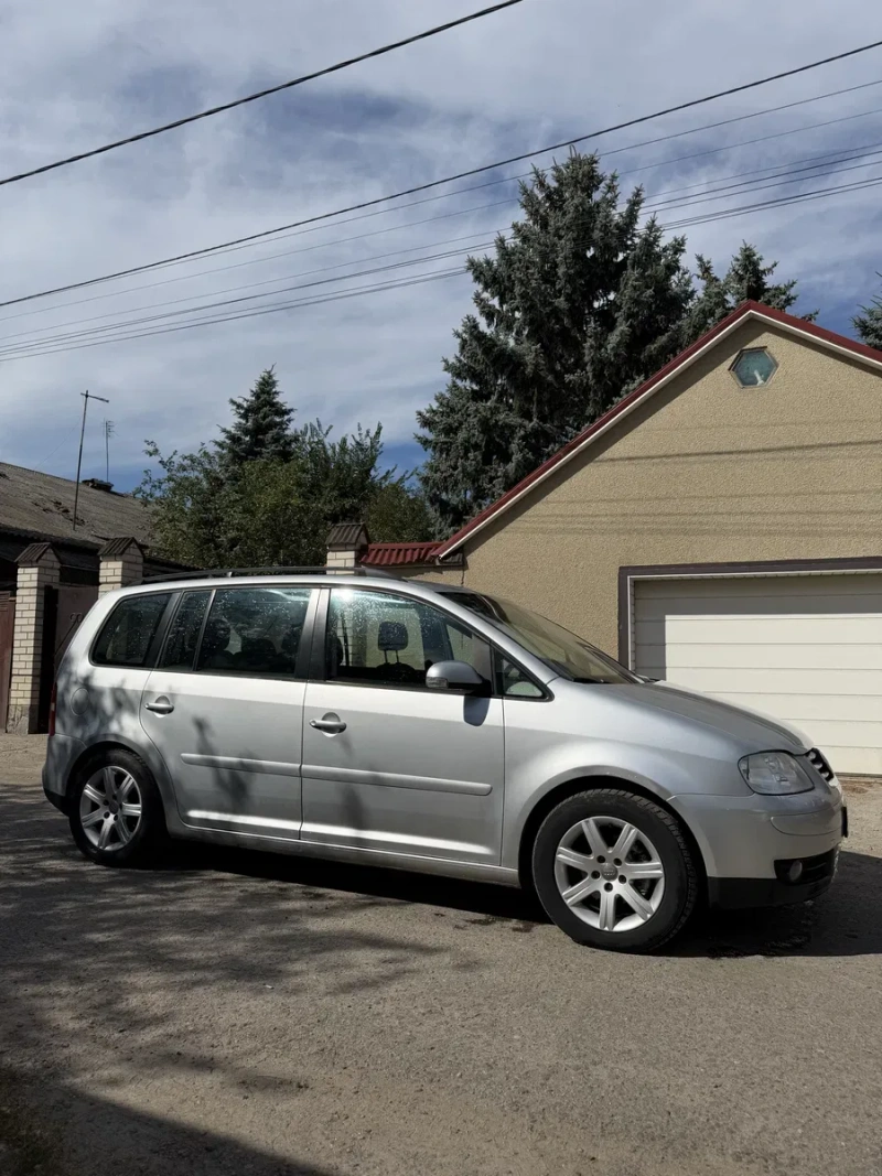 Volkswagen Touran 1.9 tdi — фото 8