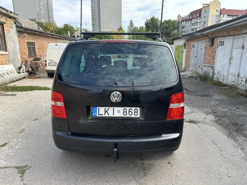 Volkswagen Touran на Автоматі! 7 місць! В Києві! — фото 6