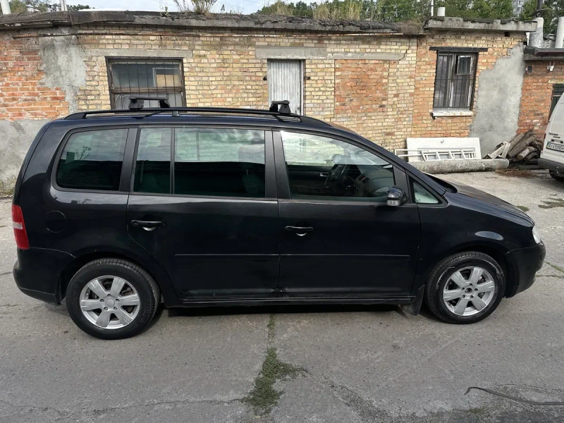 Volkswagen Touran на Автоматі! 7 місць! В Києві! — фото 7