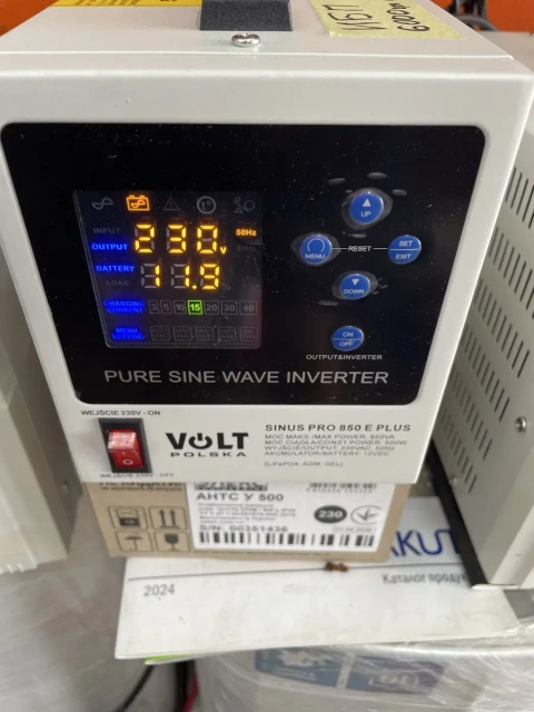 Volt Polska SINUS PRO 850 E PLUS 12V AGM, GEL, LiFePO4