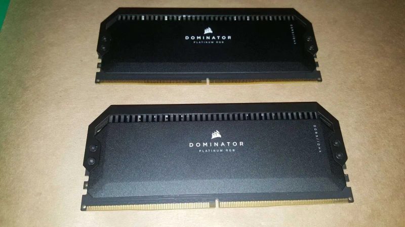 Вживане/ГАРАНТІЯ | Оперативна пам'ять DDR5 64GB [2x32GB] 6000/CL30 Corsair Dominator RGB (CMT64GX5M2B6000C30) — фото 2