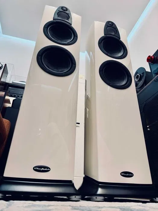 Wharfedale Jade 5 — английская напольная акустика, белый глянец, как новая ℹ️ редкая апериодическая нагрузка, 3 полосы, с коробками | Англия — фото 8