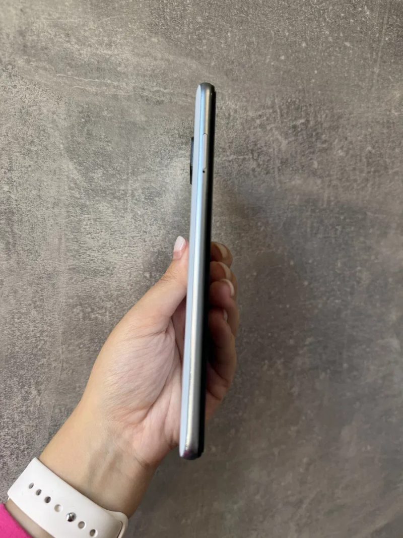 Xiaomi Redmi Note 9S 4/64 в дуже гарному стані. Гарантія 30 днів. У подарунок поклеїли захисне скло! — фото 4