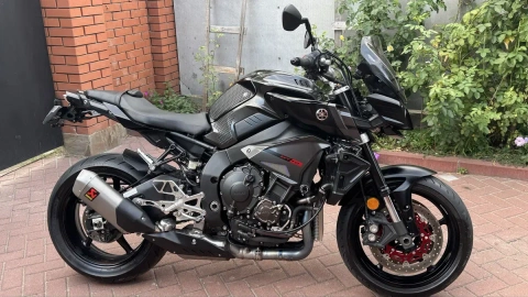 Yamaha MT-10 Ямаха з Японії