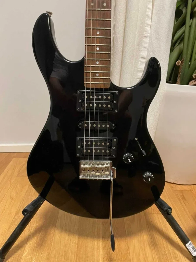 Yamaha Tourgear TG121U (Yamaha ERG121U) 2017+мини комбо 3 Вт Kong Chimp Mini хорошее состояние, есть ВИДЕООБЗОР — фото 2