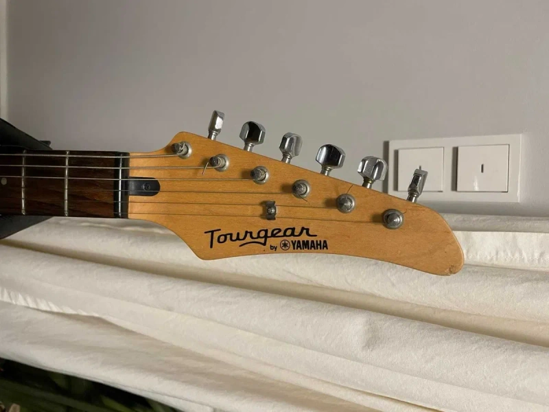 Yamaha Tourgear TG121U (Yamaha ERG121U) 2017+мини комбо 3 Вт Kong Chimp Mini хорошее состояние, есть ВИДЕООБЗОР — фото 3
