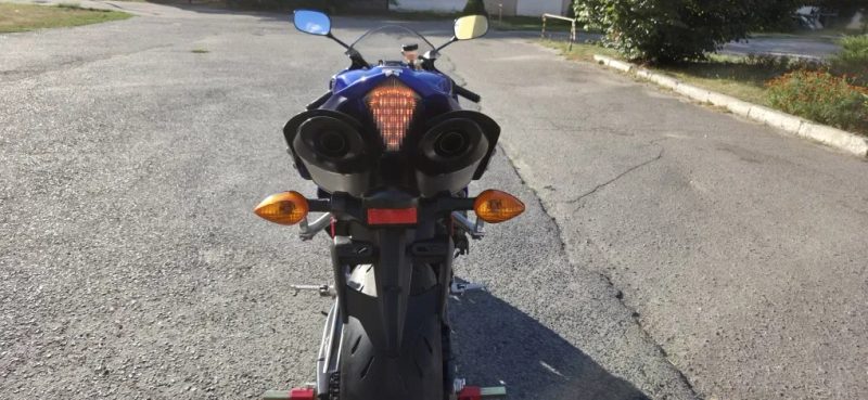 Yamaha YZF- R1. з Японії — фото 5