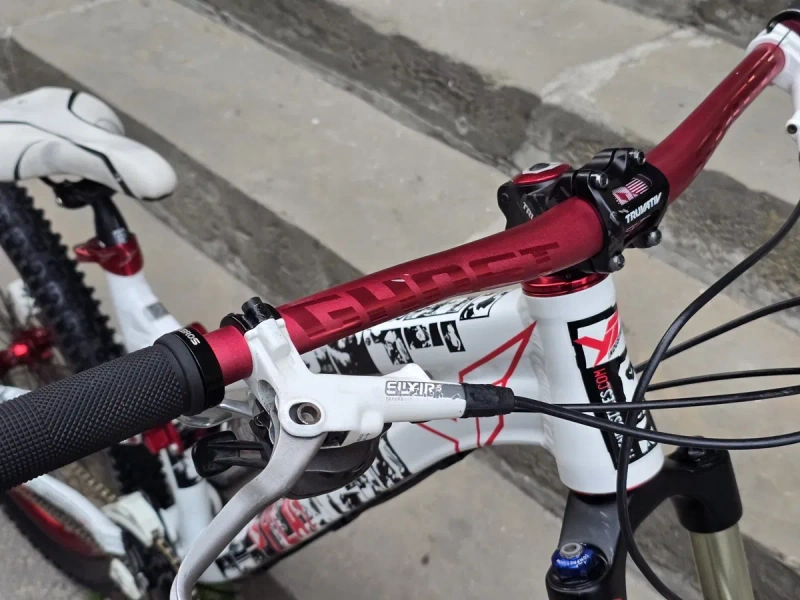YT Industries Play | Велосипед Slopestyle, двопідвіс слоуп, дьорт, мтб, стріт, mtb street, dirtjump — фото 5