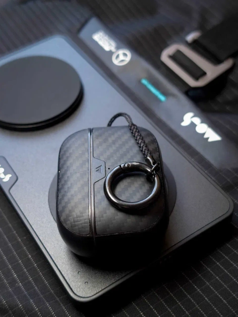 Защитный кейс "Mous" Aramid Fibre к наушникам Apple AirPods Pro 1 и 2