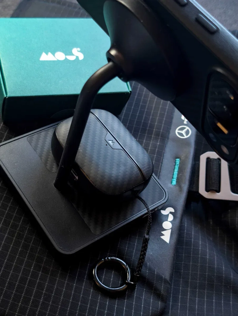 Защитный кейс "Mous" Aramid Fibre к наушникам Apple AirPods Pro 1 и 2 — фото 6